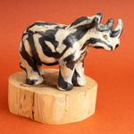 Swazi Candles奔騰草原蠟擺飾(大)-犀牛