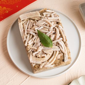 里仁芋香鹹年糕