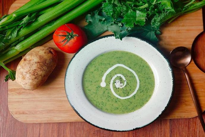 羽衣甘藍西芹南洋風濃湯