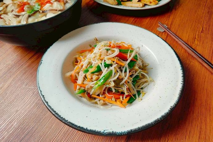 榨菜炒豆芽