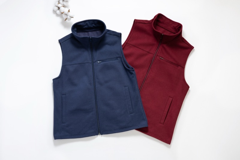 女刷毛立領背心|立領設計保護頸部,外搭內穿皆合宜