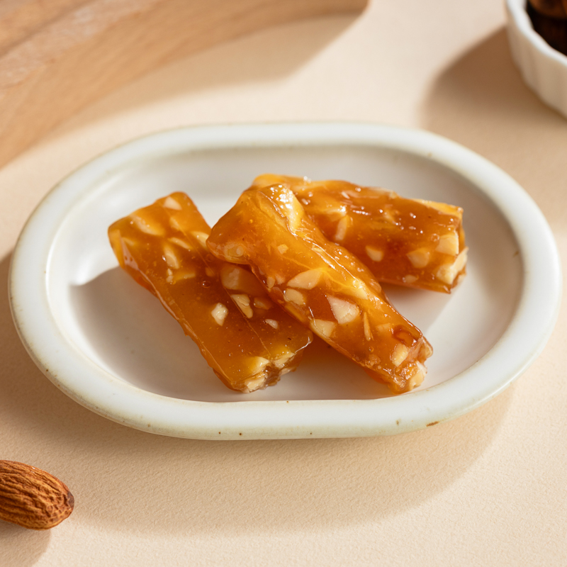 里仁鳳梨杏仁軟糖