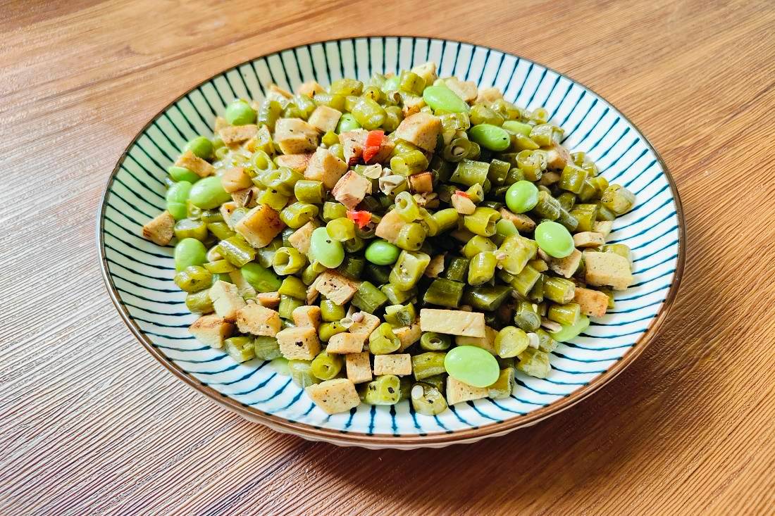 酸豇豆炒毛豆豆乾