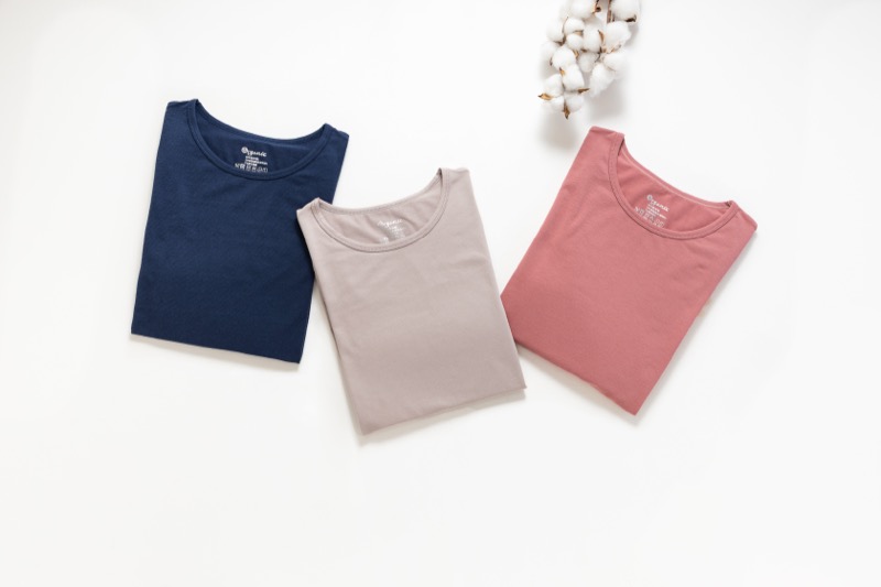 女保暖圓領衫|親膚柔軟,展現自然舒適的貼身溫度