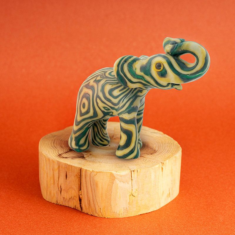 Swazi Candles奔騰草原蠟擺飾(小)-大象