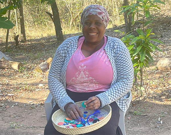 史瓦帝尼婦女以雙手編織生活，也編織出自立的可能。