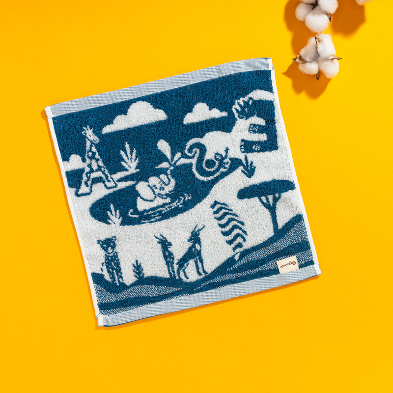 Organic有機棉小方巾-草原同樂-藍綠/白
