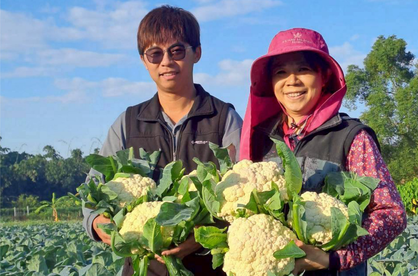 二代青農加入！傳承有機精神 （左｜李啟存兒子 右｜李啟存妻子）
